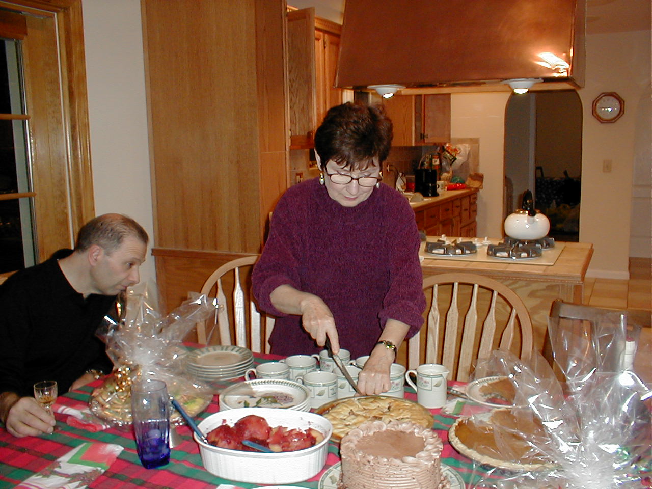 No description provided for: /2000/1227-xmas/_4/xmas2000-74.html