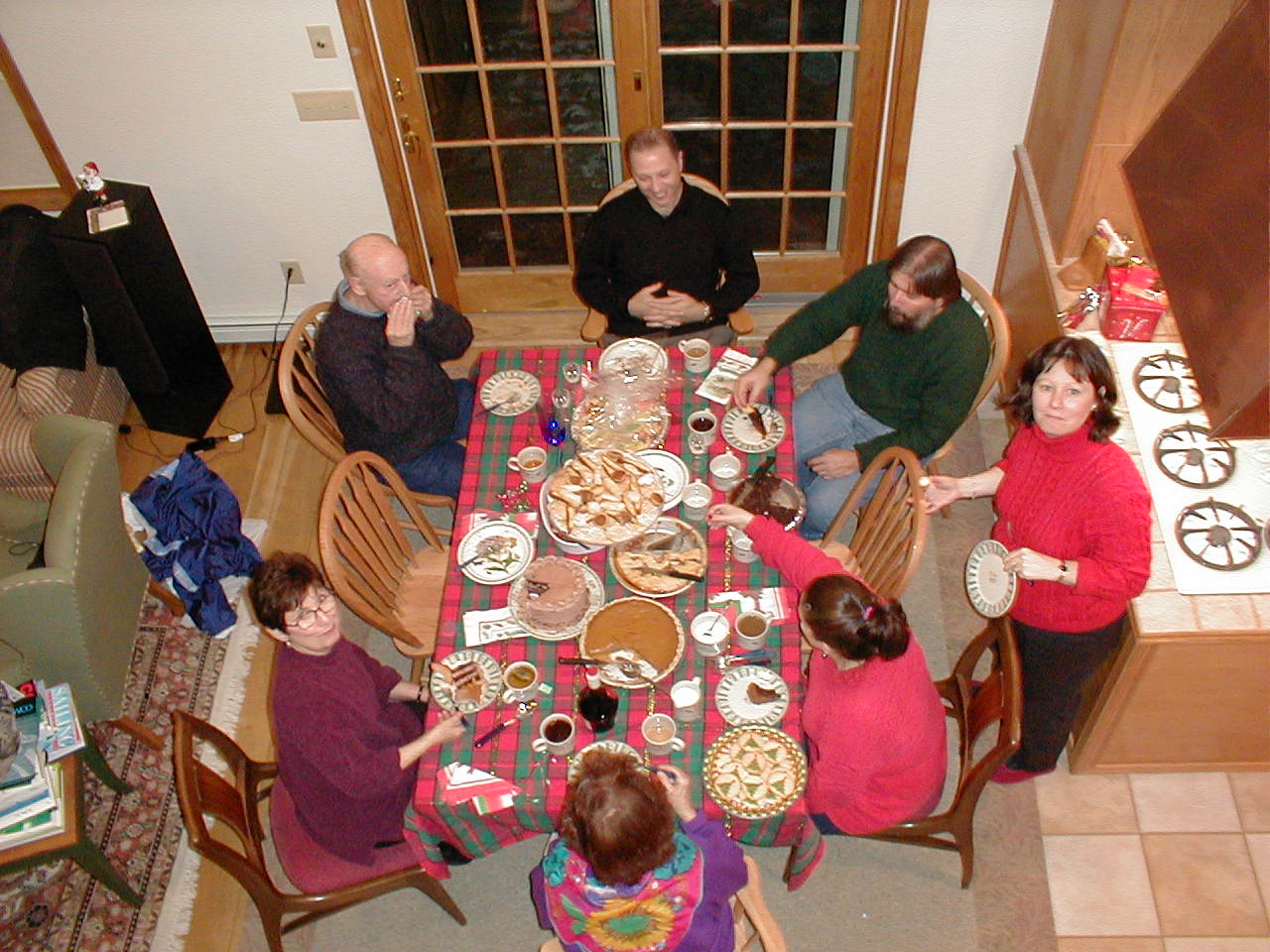 No description provided for: /2000/1227-xmas/_5/xmas2000-93.html