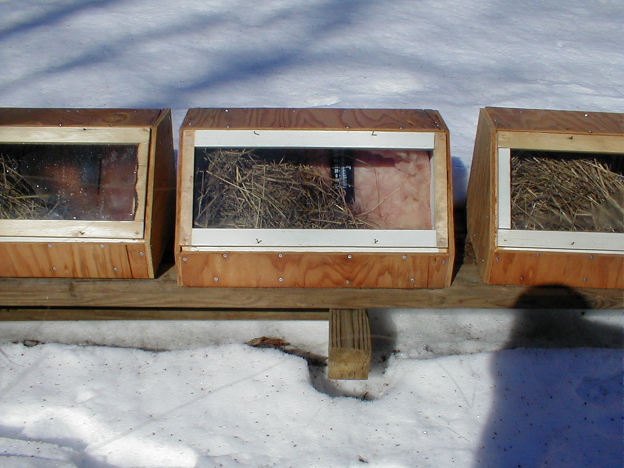 No description provided for: /2001/01-03/0228-sci-horizon/hutches-02.html