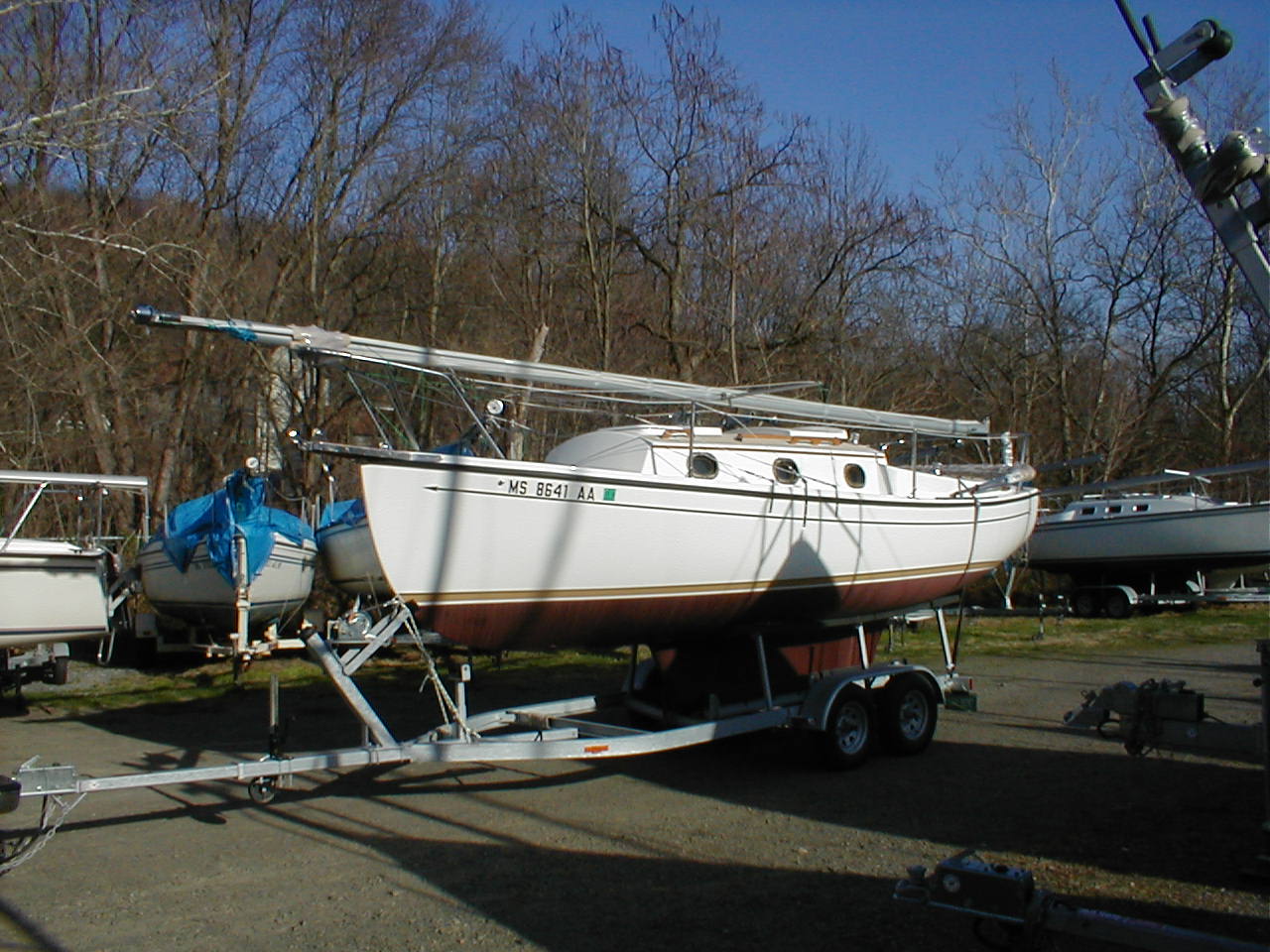 No description provided for: /2001/04-06/0414-sail/delivery-day.html