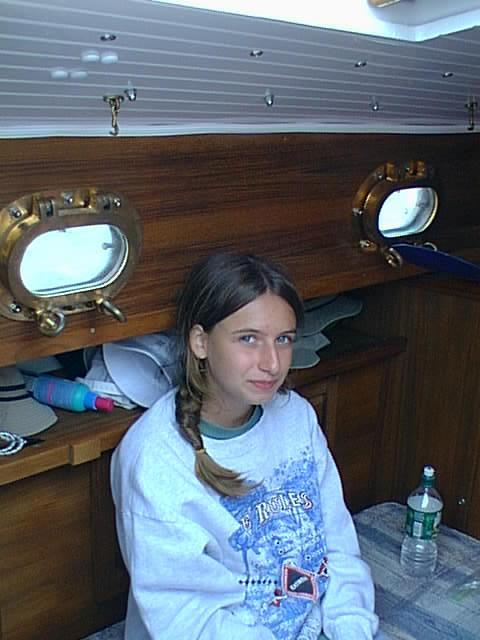 No description provided for: /2001/07-09/0720-sailing/_1/erin-cabin-1-20010719.html