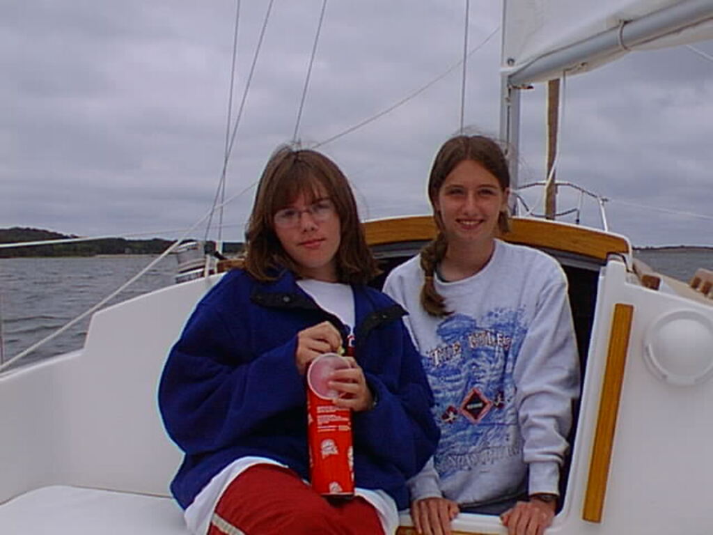 No description provided for: /2001/07-09/0721-sailing/_1/photo14.html
