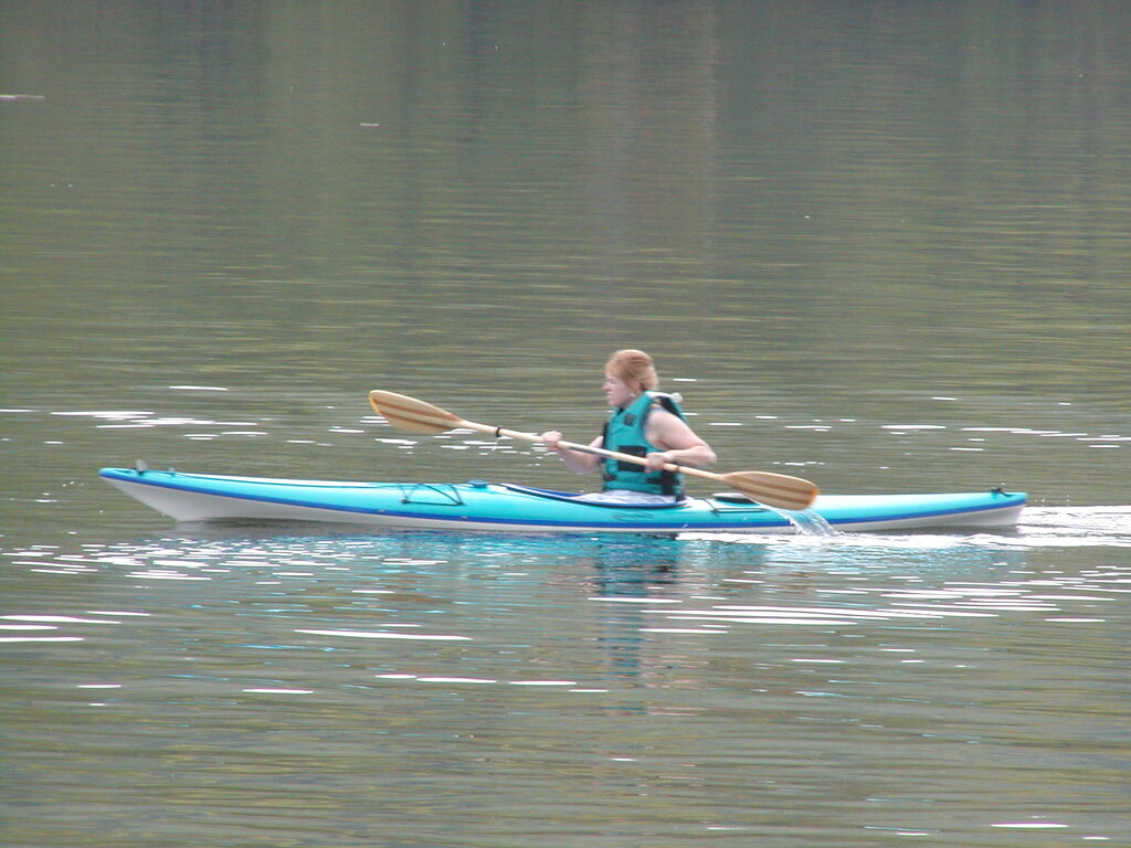No description provided for: /2002/04-06/0527-kayaking/photo06.html