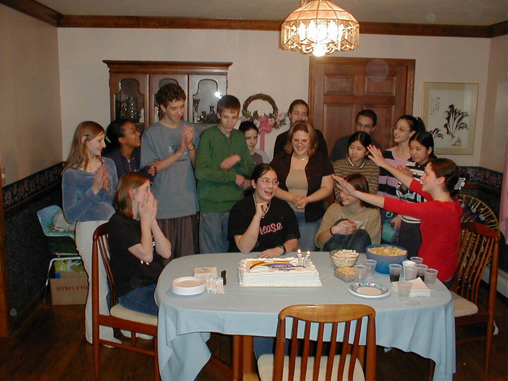 No description provided for: /2003/01-03/0116-megan-bday/photo07.html