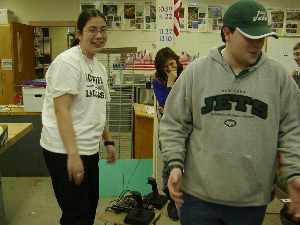 No description provided for: /2003/01-03/0218-robotics/photo01.html