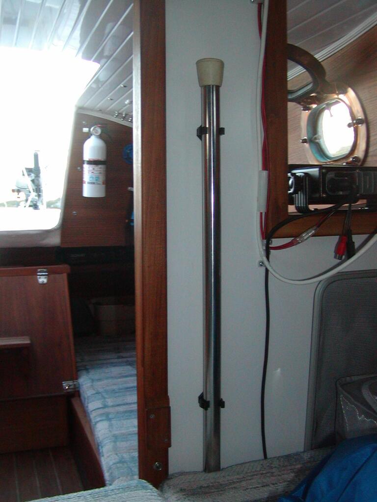 No description provided for: /2003/07-09/0710-boat-work/photo13.html