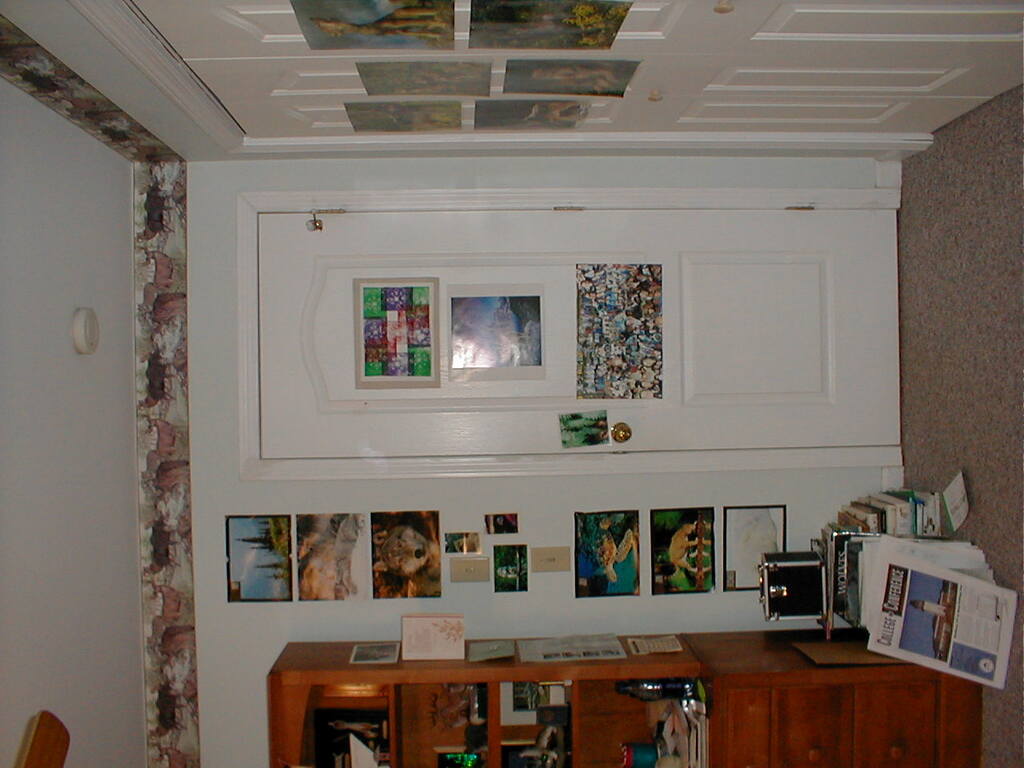 No description provided for: /2004/04-06/0424-erins-room/photo01.html