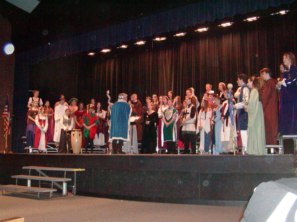 No description provided for: /2004/10-12/1216-chorus/photo01.html