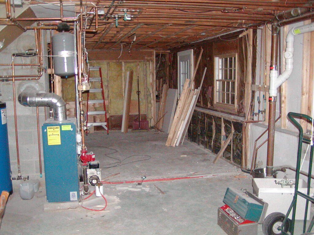 No description provided for: /2007/01-03/0309-basement/photo01.html