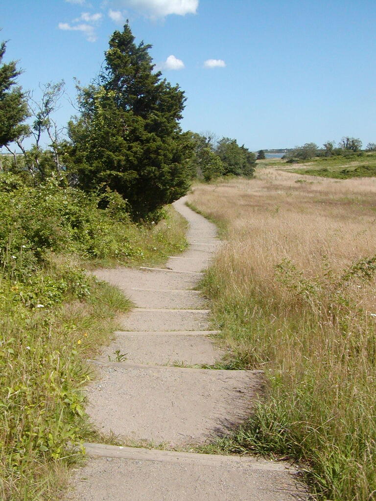 No description provided for: /2009/0715-fort-hill/_1/photo05.html
