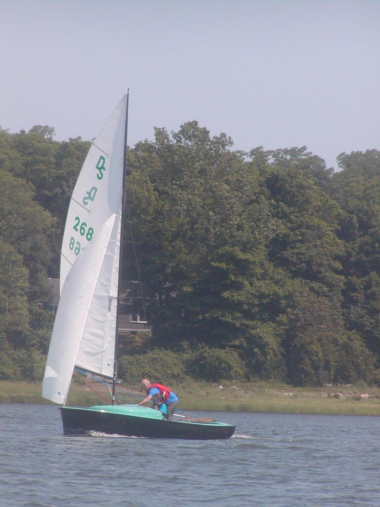 No description provided for: /2012/07-09/0701-fleet15/_1/photo08.html
