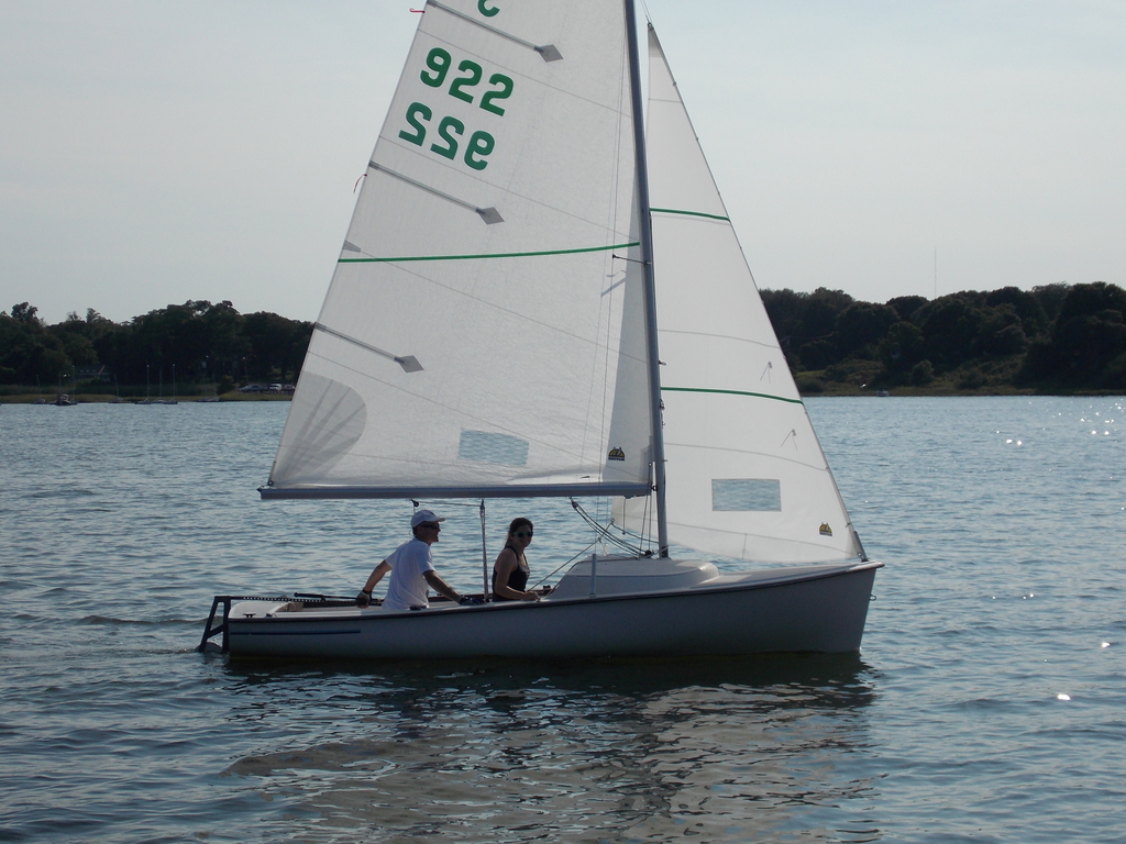 No description provided for: /2014/0810-fleet15-championship/_2/photo31.html