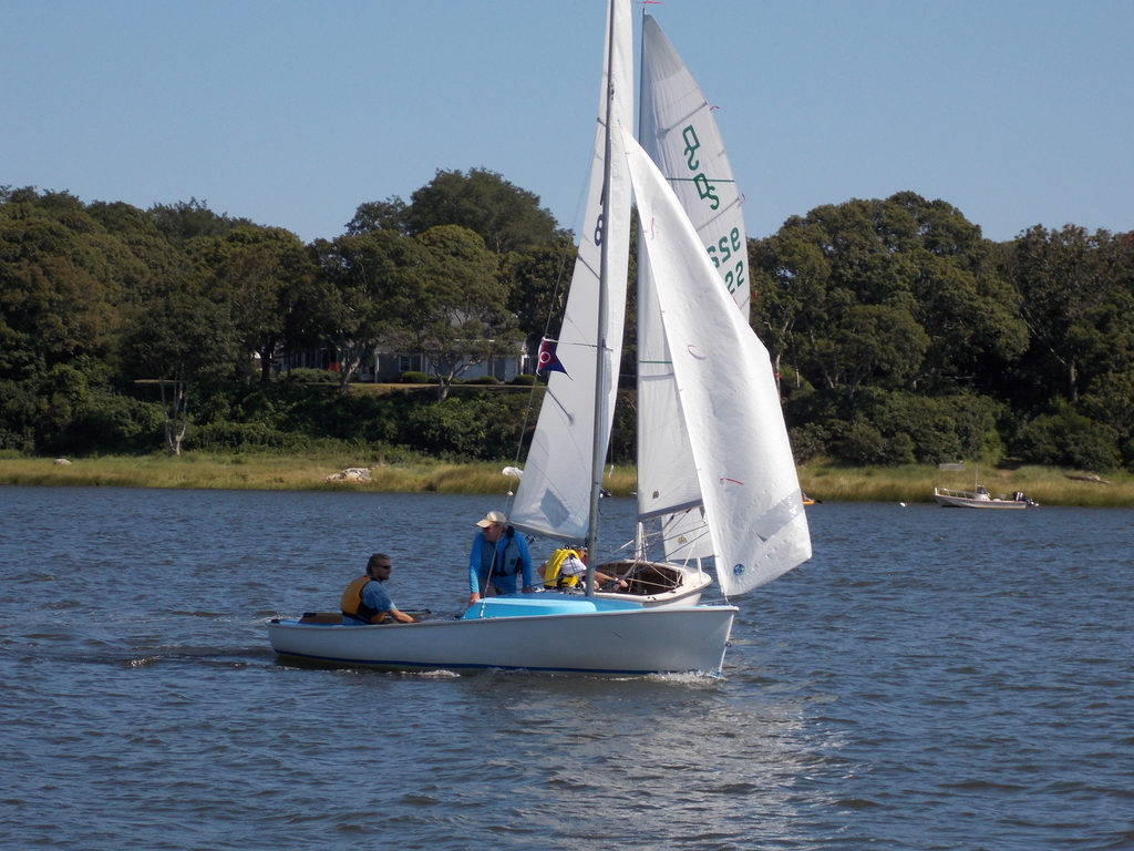 No description provided for: /2014/0824-old-lady-race/_2/photo41.html
