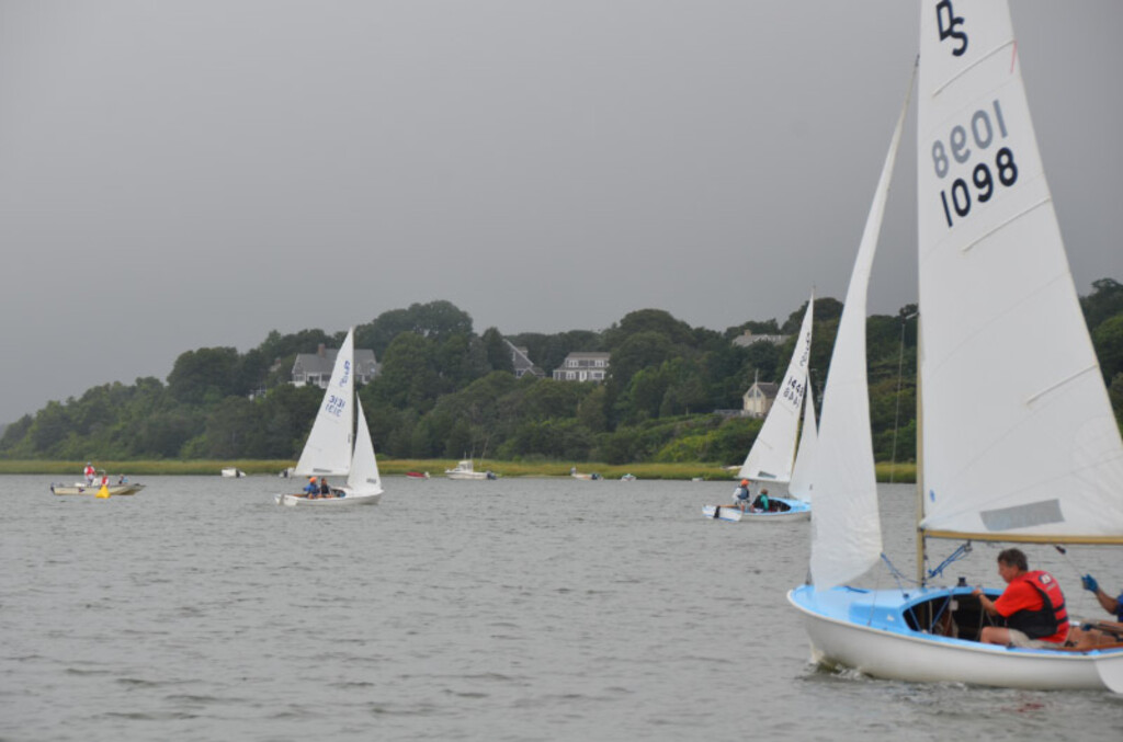 No description provided for: /2015/07-09/0823-fleet15-alper/_4/photo082.html