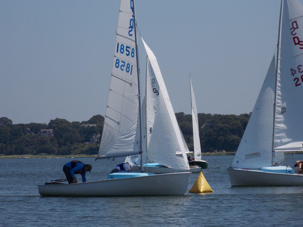 No description provided for: /2016/07-09/0723-regatta-2c-race2/_2/photo049.html