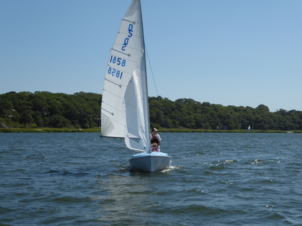 No description provided for: /2016/07-09/0814-fleet15-alper/_1/photo14.html