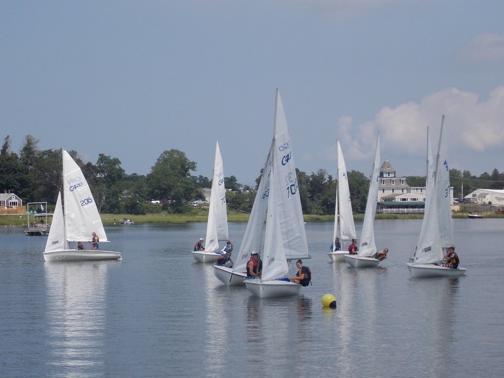 No description provided for: /2017/07-09/0718-jsp-regatta/_6/photo126.html