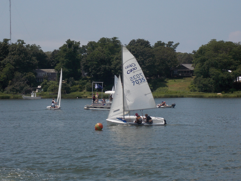 No description provided for: /2017/07-09/0718-jsp-regatta/_8/photo185.html