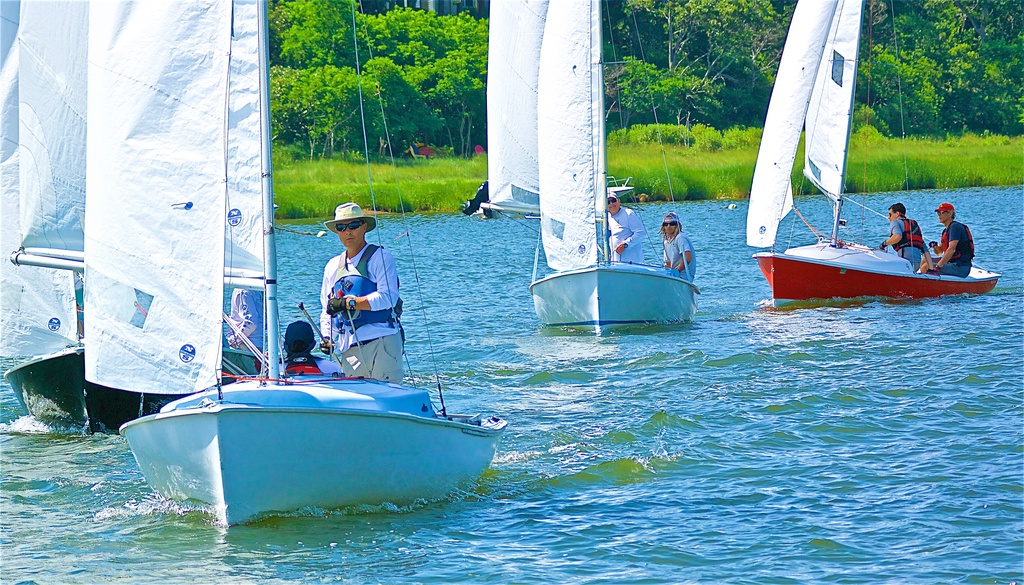 No description provided for: /2019/07-09/0720-ds-regatta-anton-dsc/_2/photo030.html