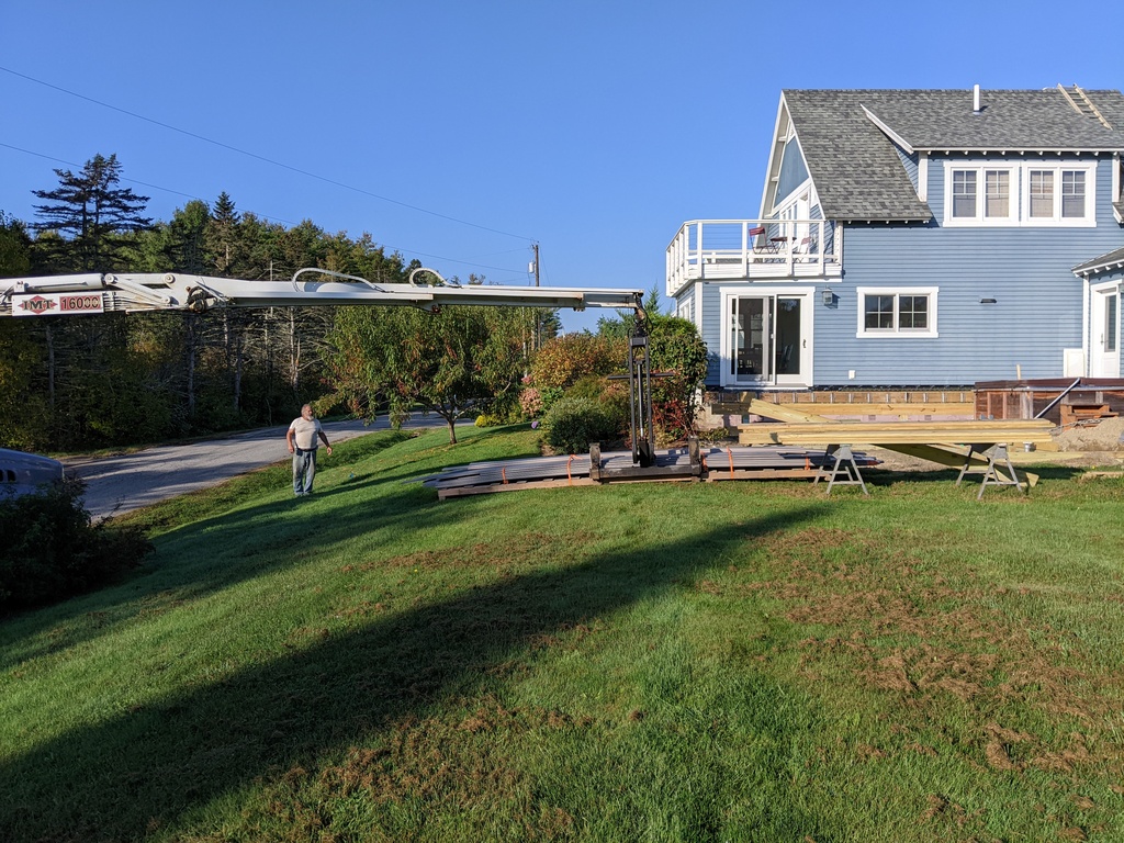 No description provided for: /2023/10-12/1004-decking-unload/photo01.html