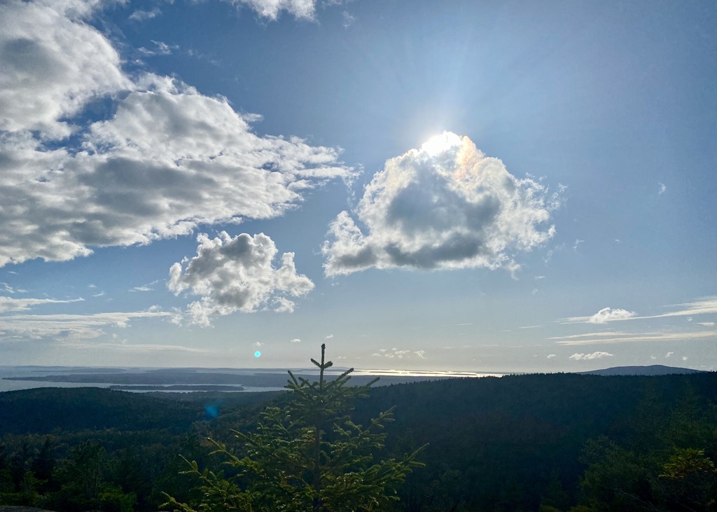 No description provided for: /2023/10-12/1009-kat-penobscot-mt/_1/photo12.html