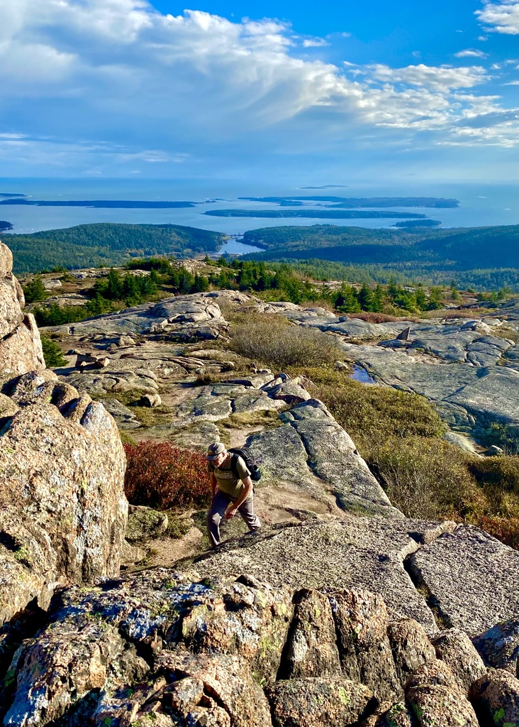 No description provided for: /2023/10-12/1009-kat-penobscot-mt/_2/photo24.html