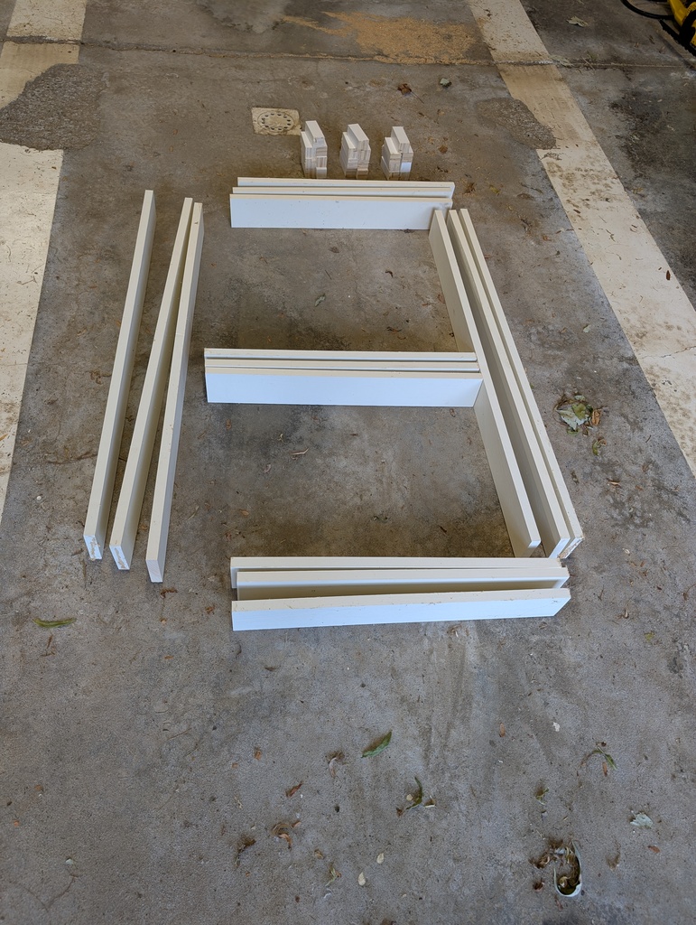 No description provided for: /2025/07-09/0817-peach-boxes/photo01.html