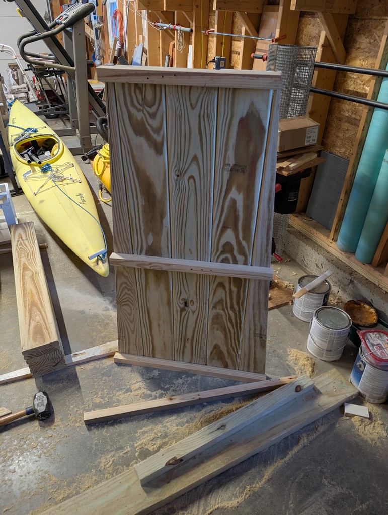 No description provided for: /2025/10-12/1115-compost-bin-sides/photo04.html