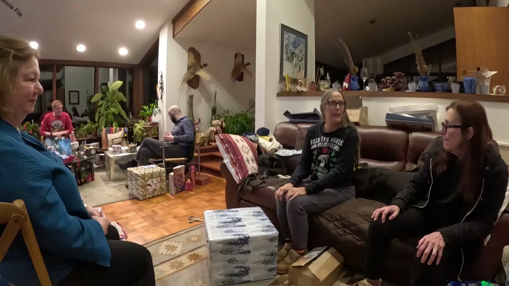 No description provided for: /2025/10-12/1224-joann-gift/movie01.html