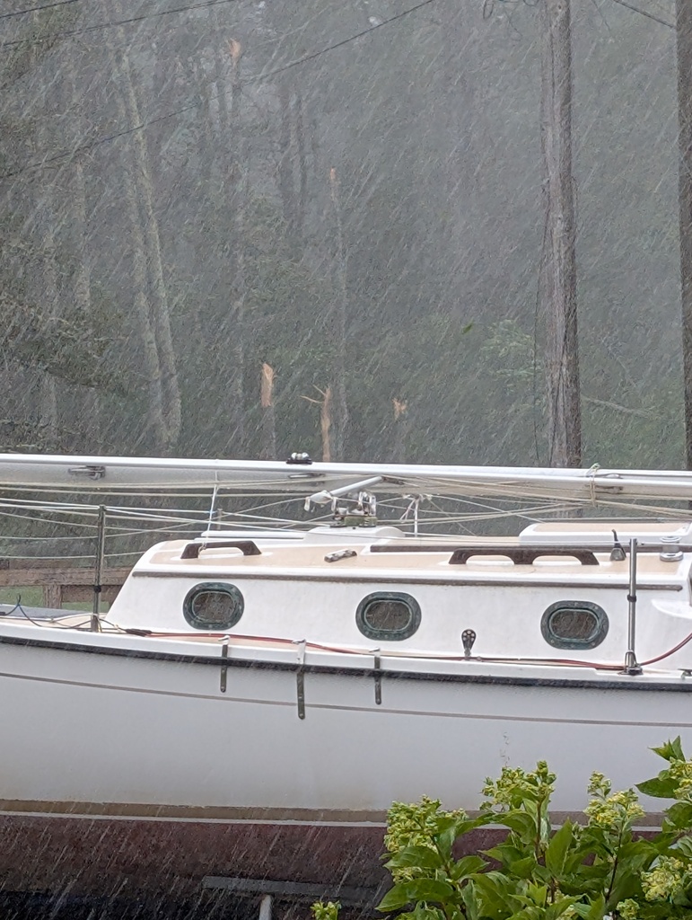 No description provided for: /2026/07-09/0716-microburst/photo02.html