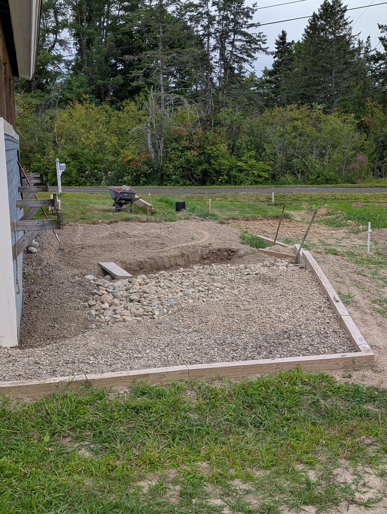 No description provided for: /2026/07-09/0822-yard-grading/photo01.html