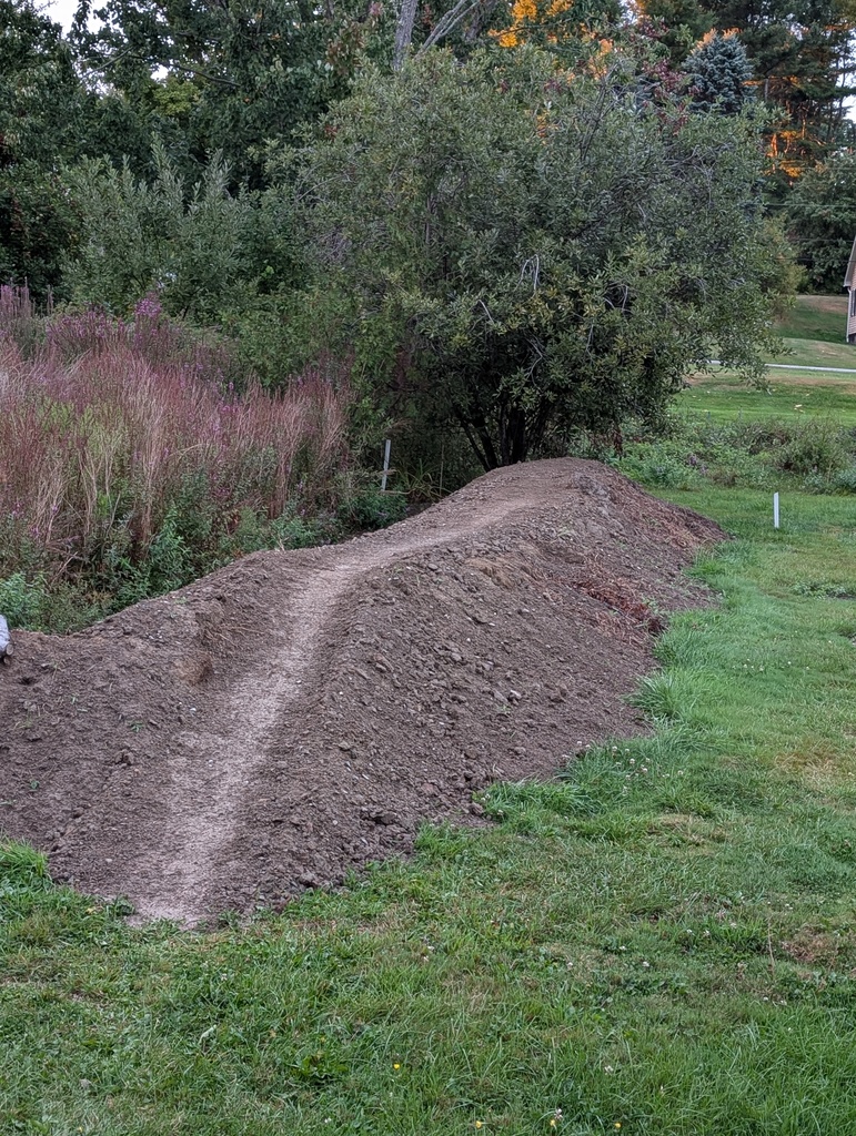 No description provided for: /2026/07-09/0906-berm/photo01.html