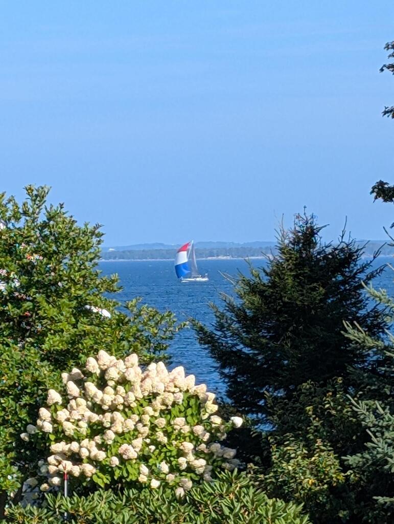No description provided for: /2026/07-09/0912-sailboat-view/photo01.html