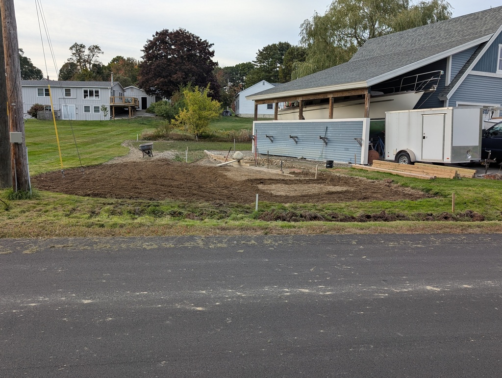 No description provided for: /2026/07-09/0925-yard-grading/photo01.html